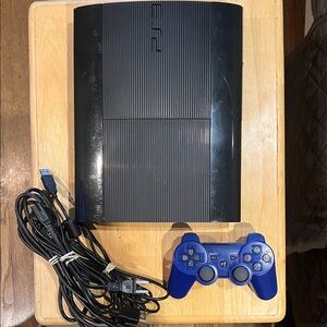 Sony PlayStation 3 Super Slim Console 500GB - Black W/ 16 Games ( All Tested )